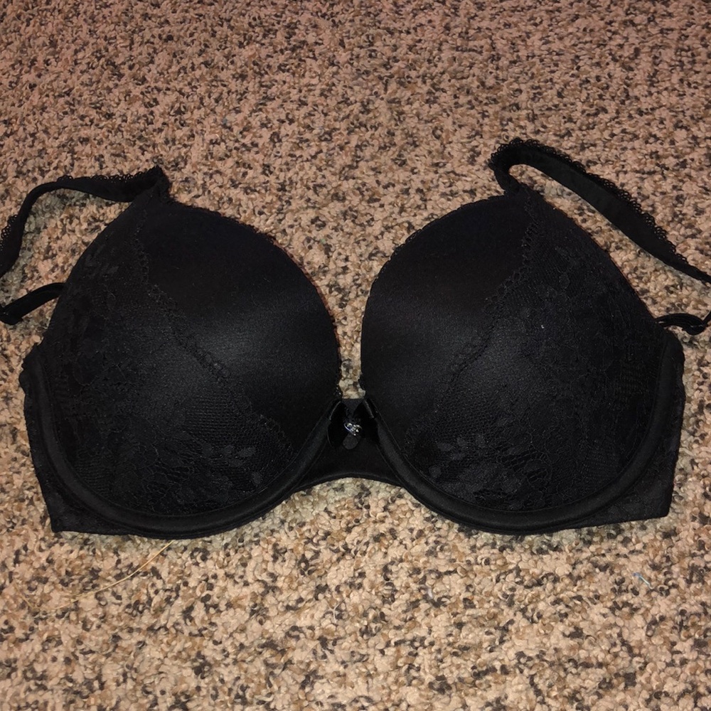 Victoria Secret pushup bra